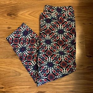 Old Navy Patterned Pixie Pants
